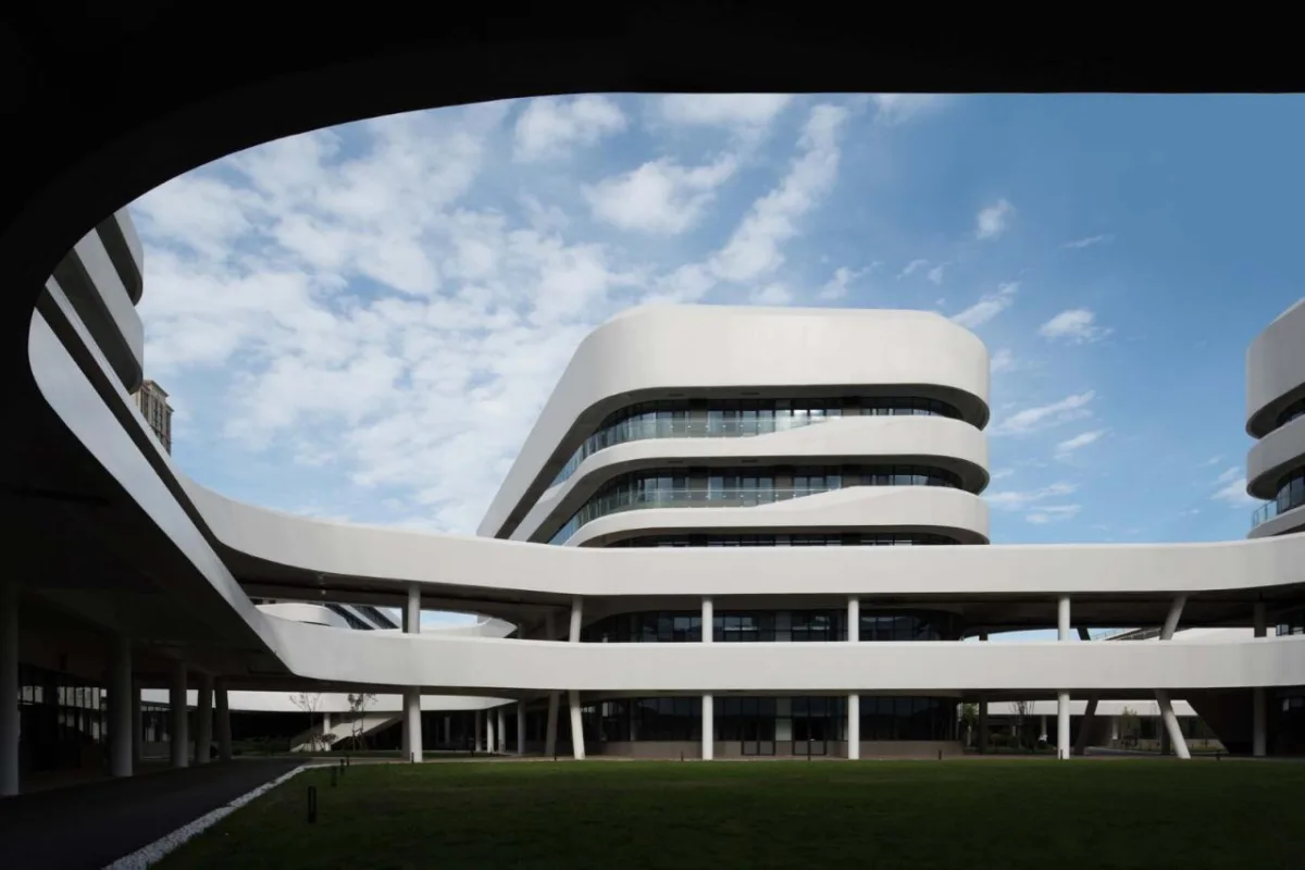 BIM建筑|清华大学附属中学广华学校 / 北京市建筑设计研究院
