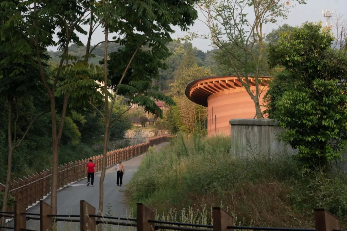 BIM建筑|柒村艺术设计中心 / 时地建筑