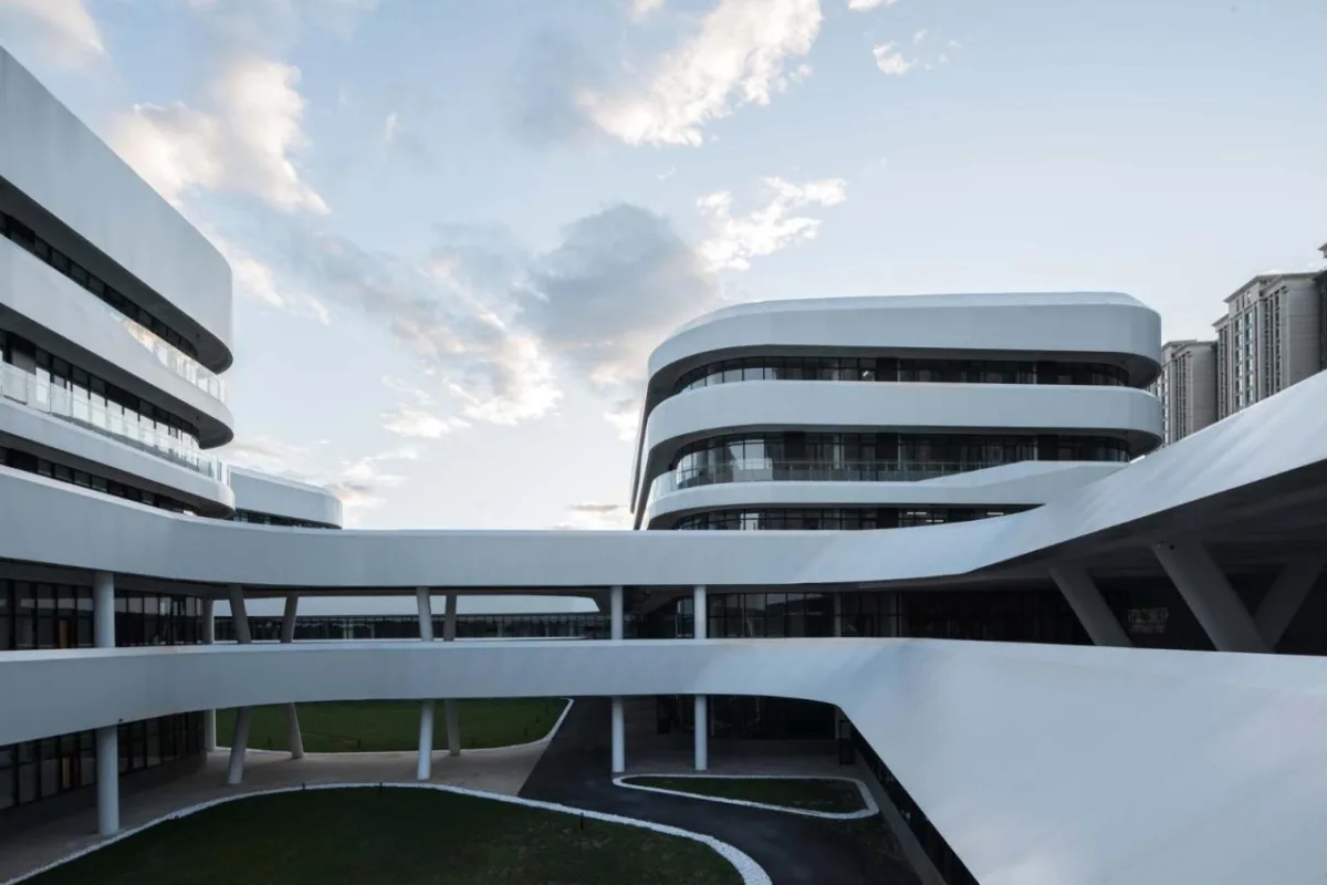 BIM建筑|清华大学附属中学广华学校 / 北京市建筑设计研究院