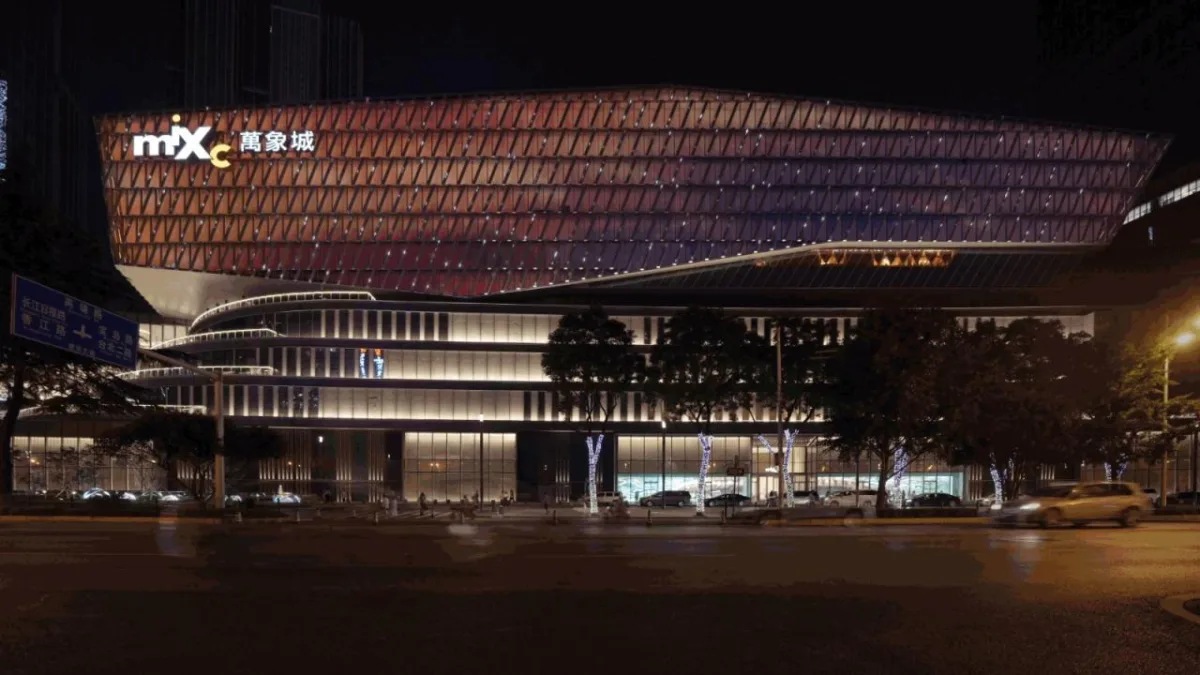 BIM建筑|武汉万象城：“水晶之冠”，光之“万象”/ GD大观国际
