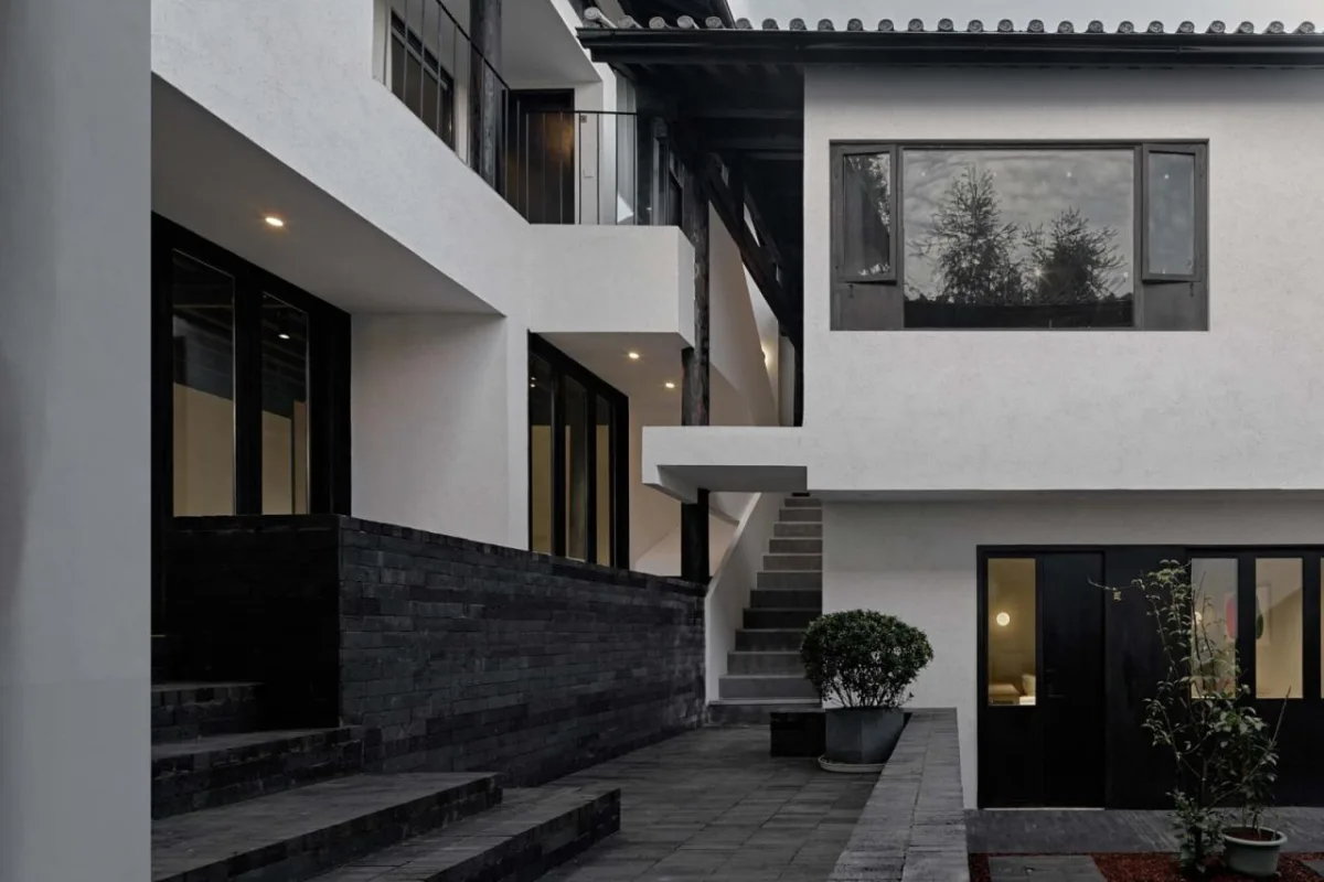 BIM建筑|腾冲叁柒廿壹院子 / 亼建筑