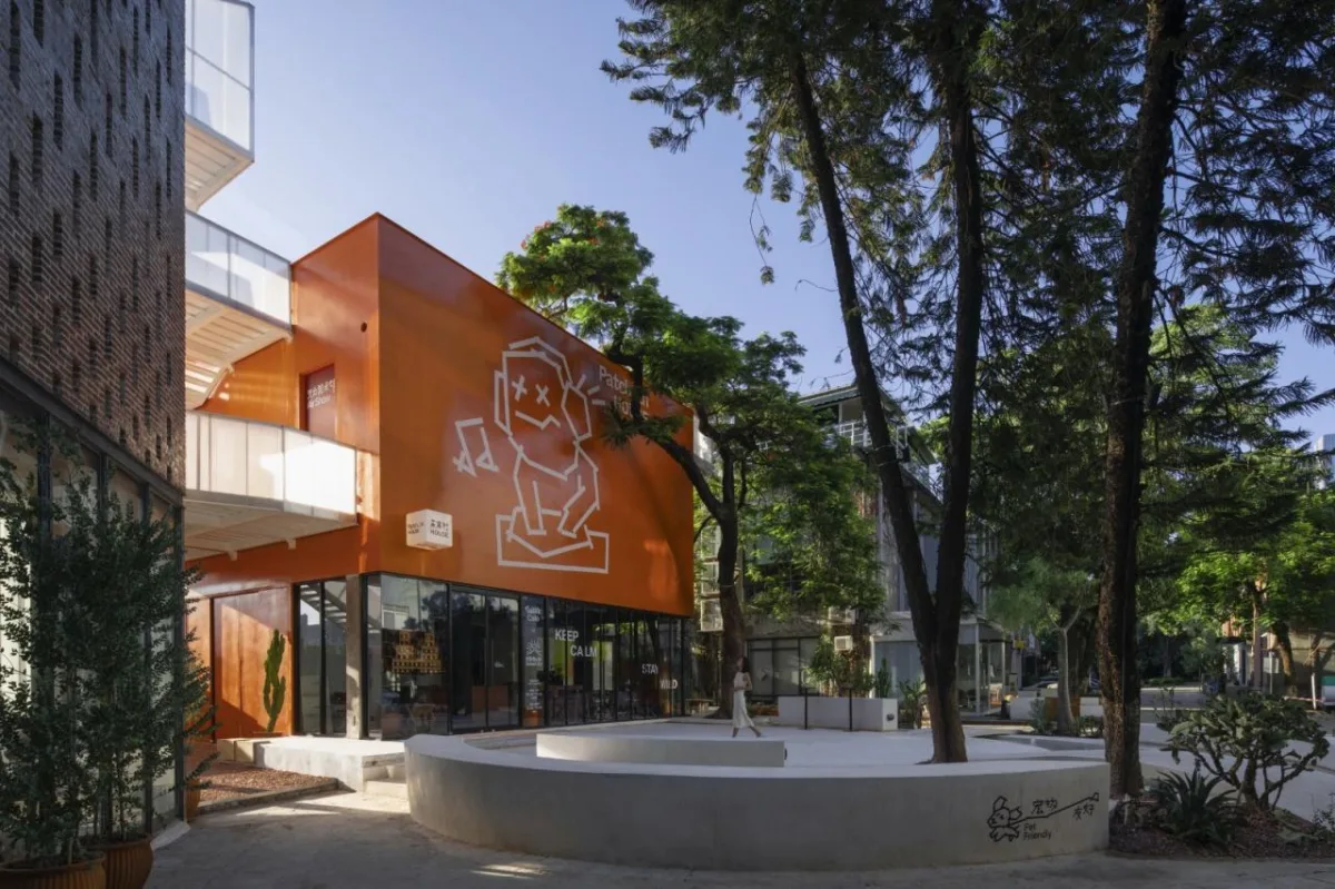 BIM建筑|工业遗址世界里的橙色糖果-未来社HOUSE / Wutopia Lab