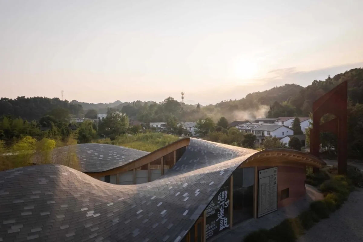 BIM建筑|柒村艺术设计中心 / 时地建筑