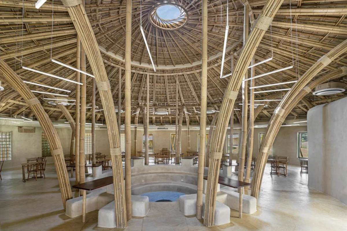 BIM建筑|竹结构建筑，Panyaden 中学图书馆 / Chiangmai Life Architects
