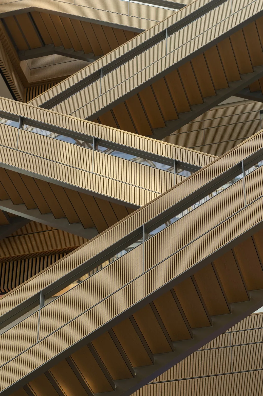 BIM建筑|辉凌制药总部 / Foster + Partners