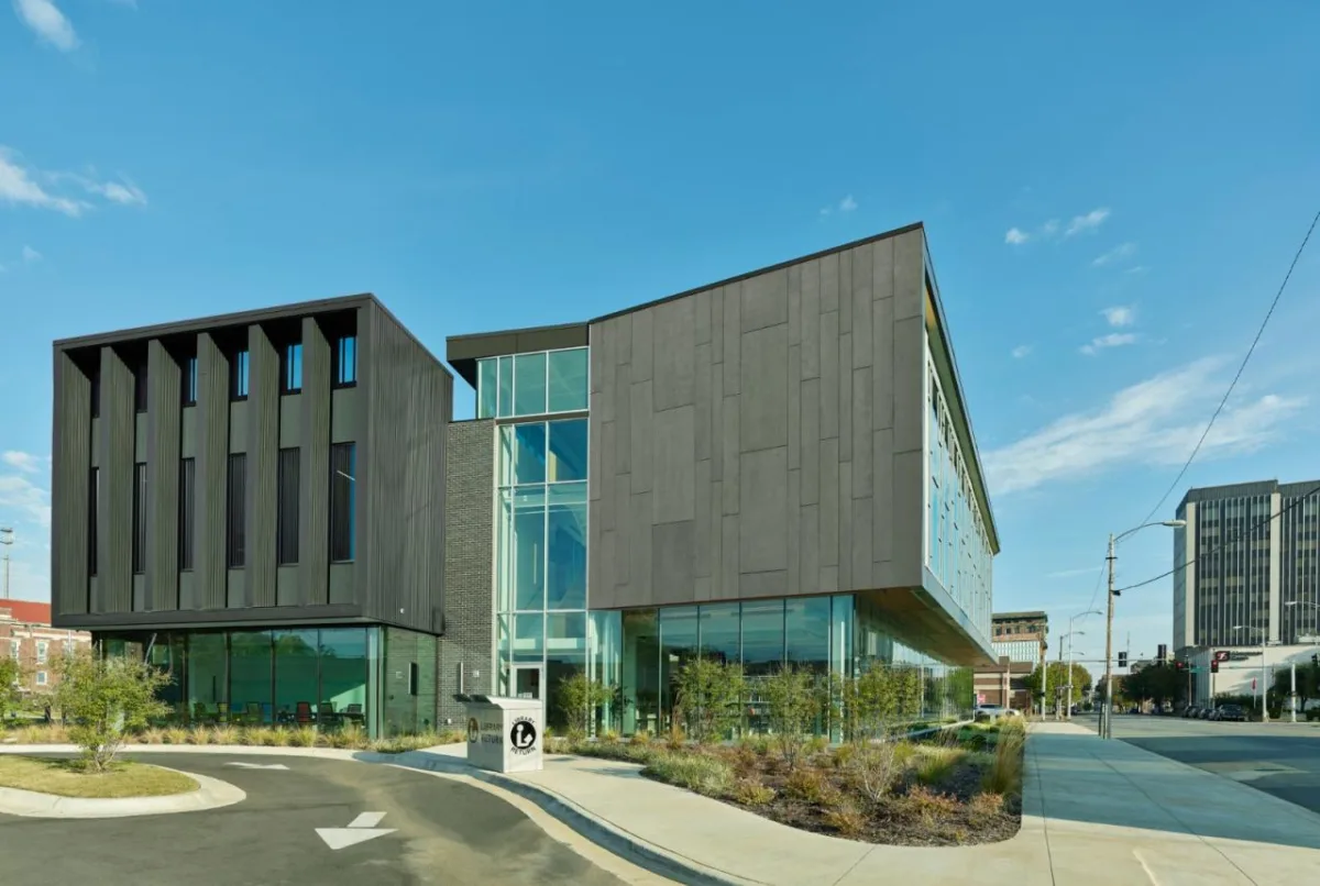 BIM建筑|派恩布拉夫总图书馆 / Polk Stanley Wilcox Architects