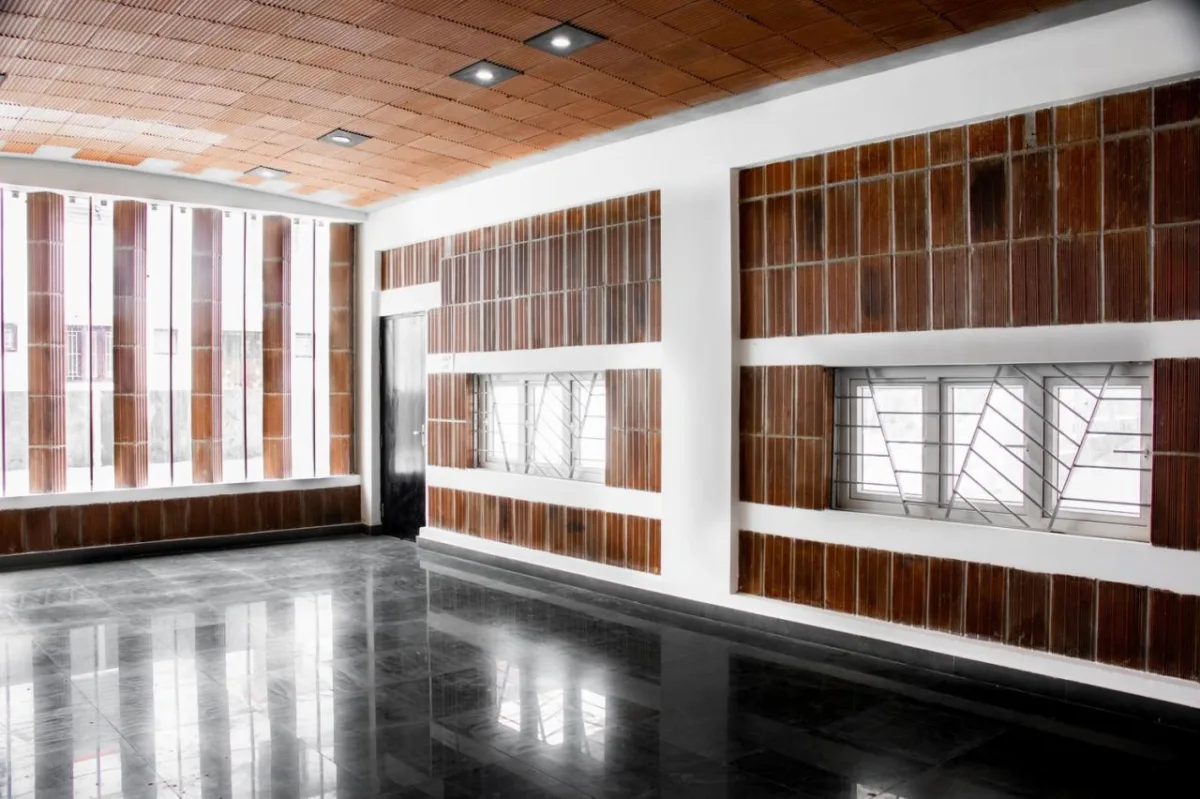 BIM建筑|印度 Coimbatore 修行中心 / Masonry of Architects