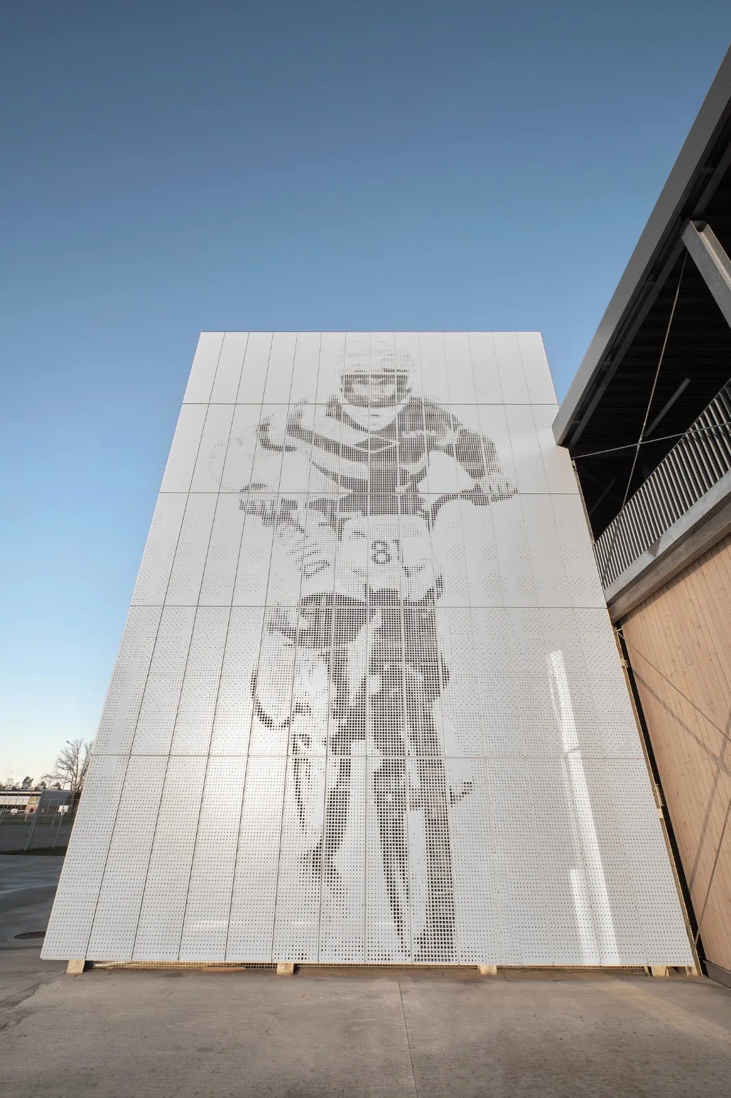 BIM建筑|奥运冠军 Maris Strombergs 的 BMX 赛道 / Balta Istaba