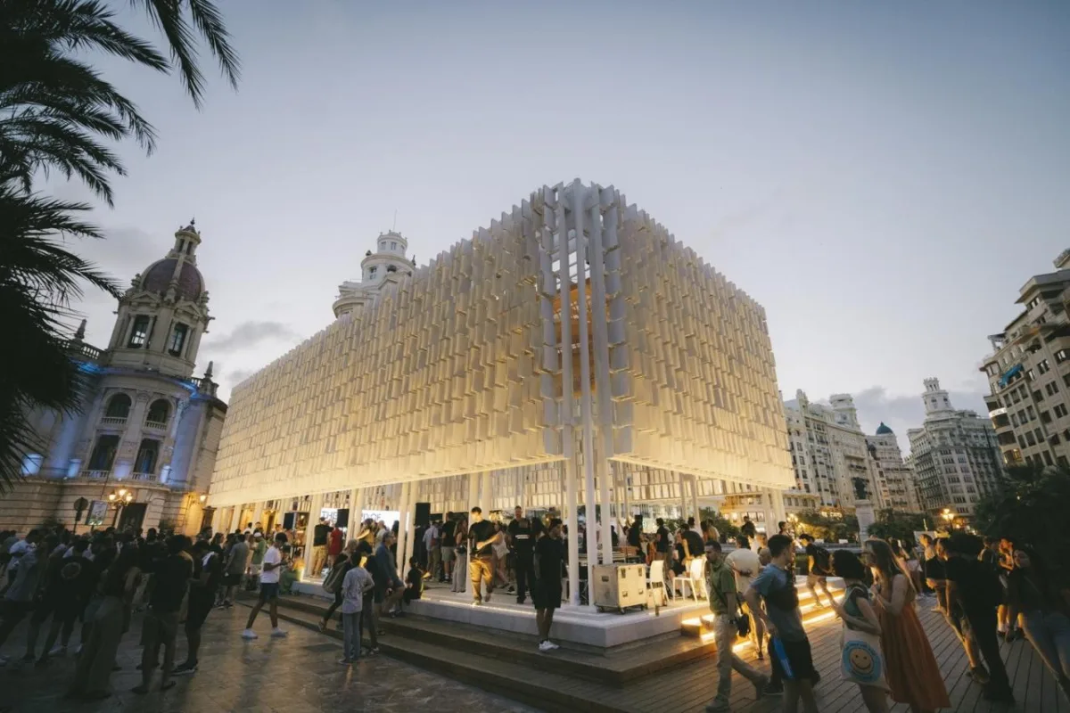 BIM建筑|可拆卸陶瓷结构，瓦伦西亚集市场馆 / Miguel Arraiz + Arqueha