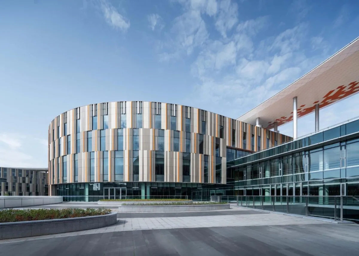 BIM建筑|西交利物浦大学太仓校区 / HPP Architects
