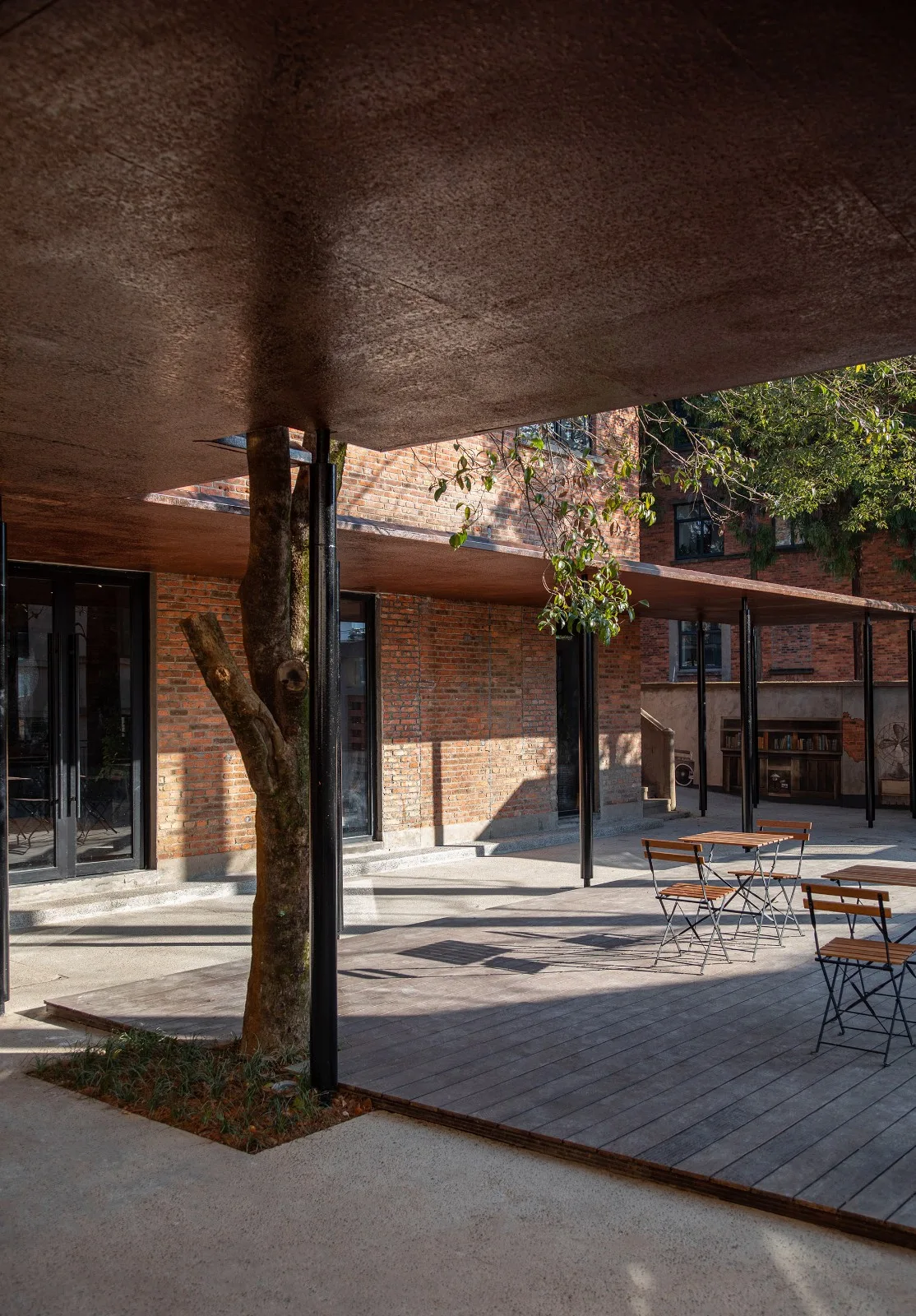 BIM建筑|龙游溪口镇乡村未来社区圃舍·溪口共享民宿 / 上海严旸建筑设计工作室