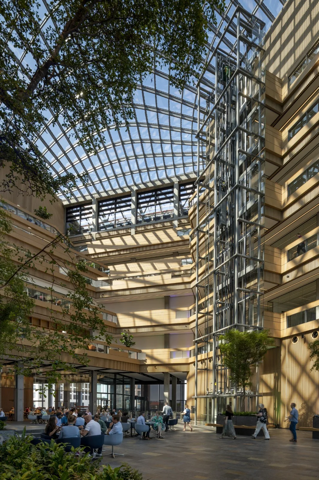 BIM建筑|辉凌制药总部 / Foster + Partners