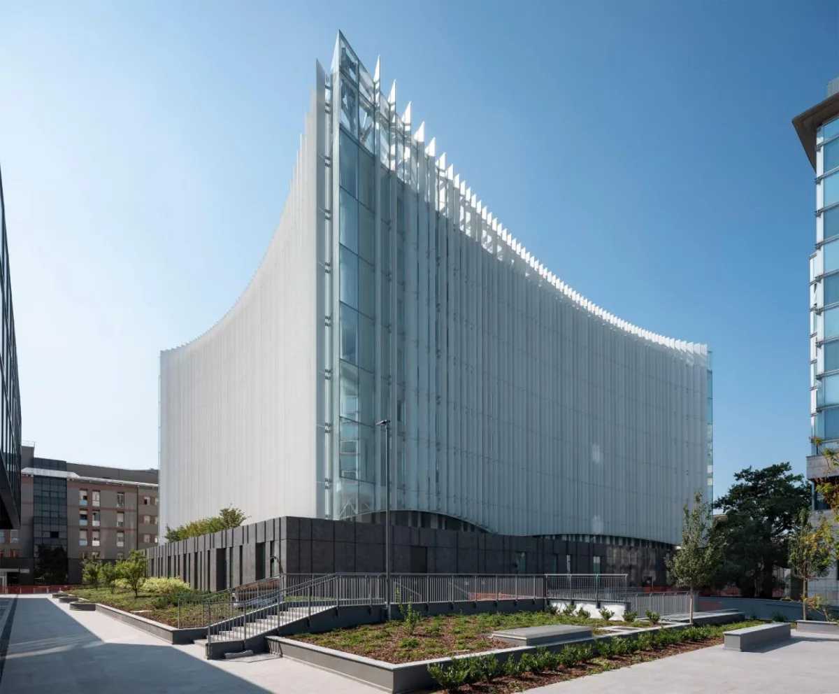 BIM建筑|会吸霾的医院：米兰圣拉斐尔医院新外科和急救中心 / MCA建筑事务所