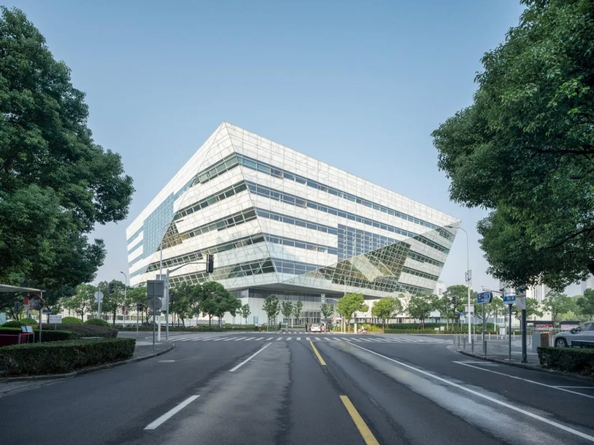 BIM建筑|上海图书馆东馆 / SHL