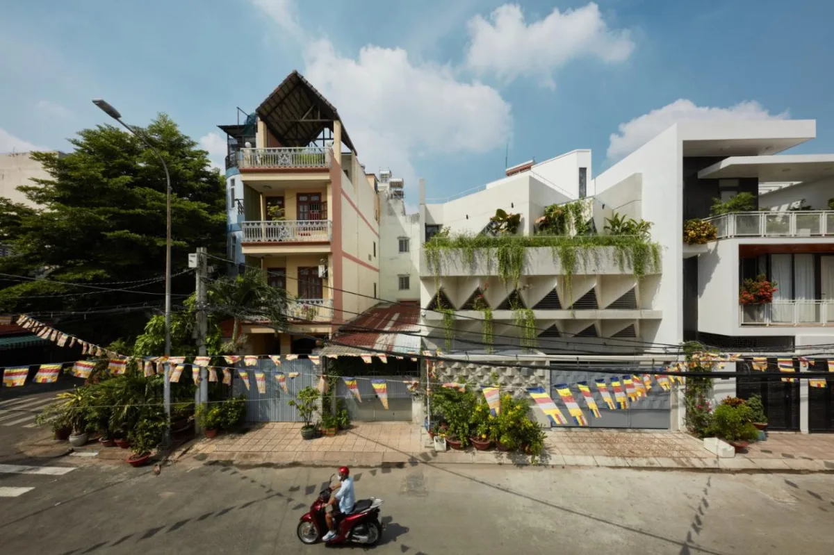 BIM建筑|三角形之家 / Khuon Studio