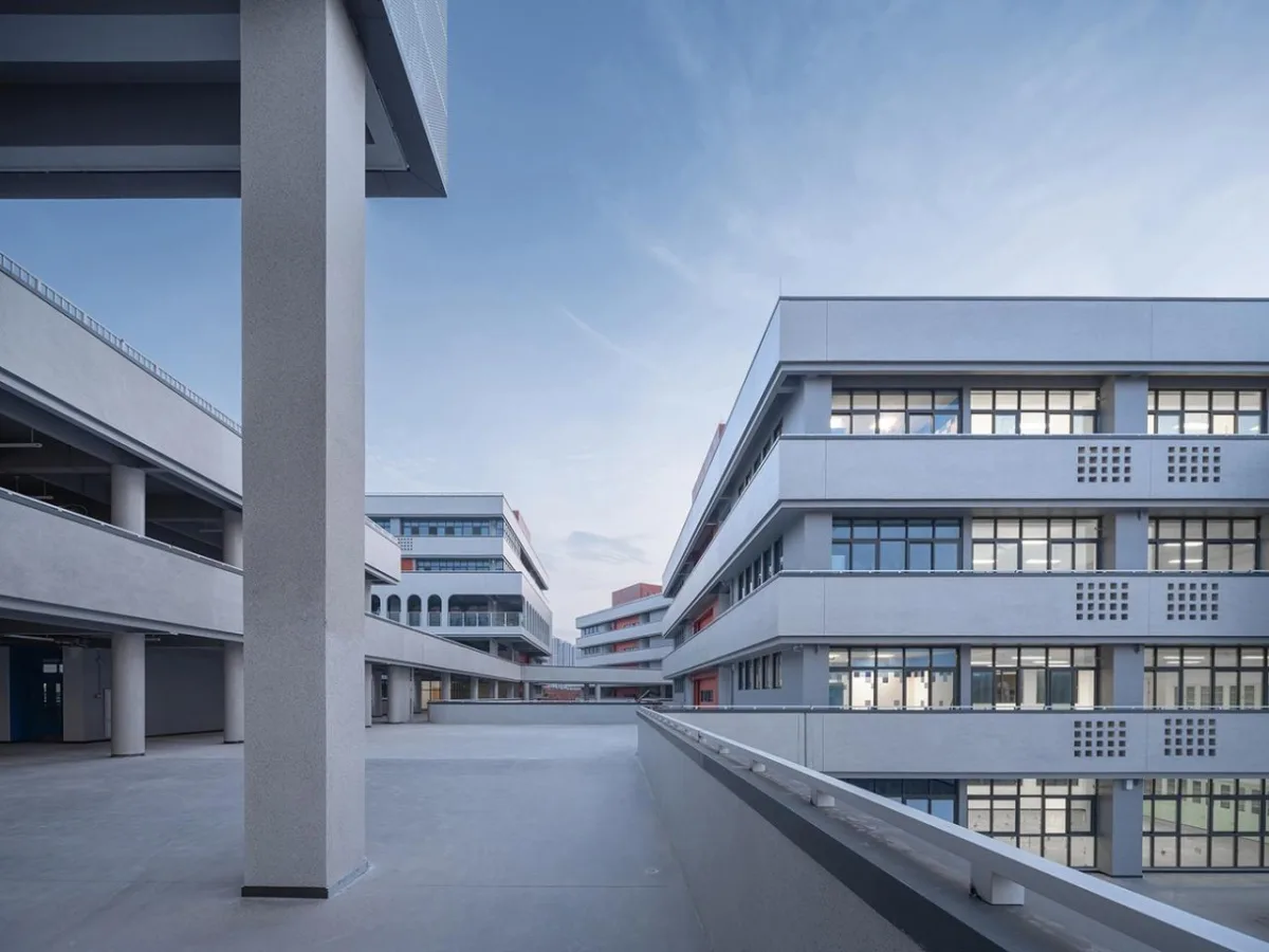 BIM建筑|台山市广旭实验学校 / 象外营造工作室