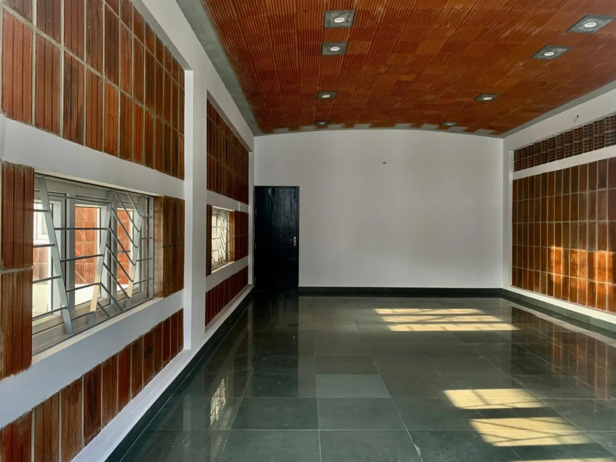 BIM建筑|印度 Coimbatore 修行中心 / Masonry of Architects