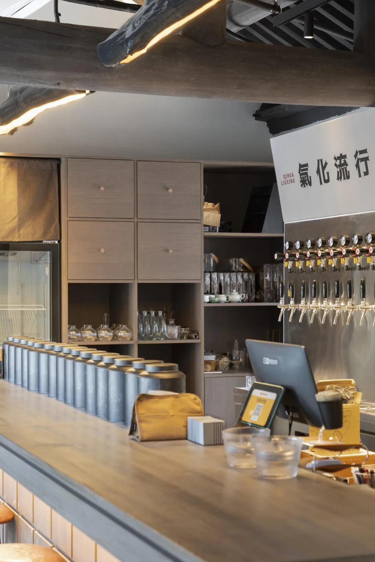BIM建筑|万国福地·精酿酒吧，北京 / DAGA大观建筑