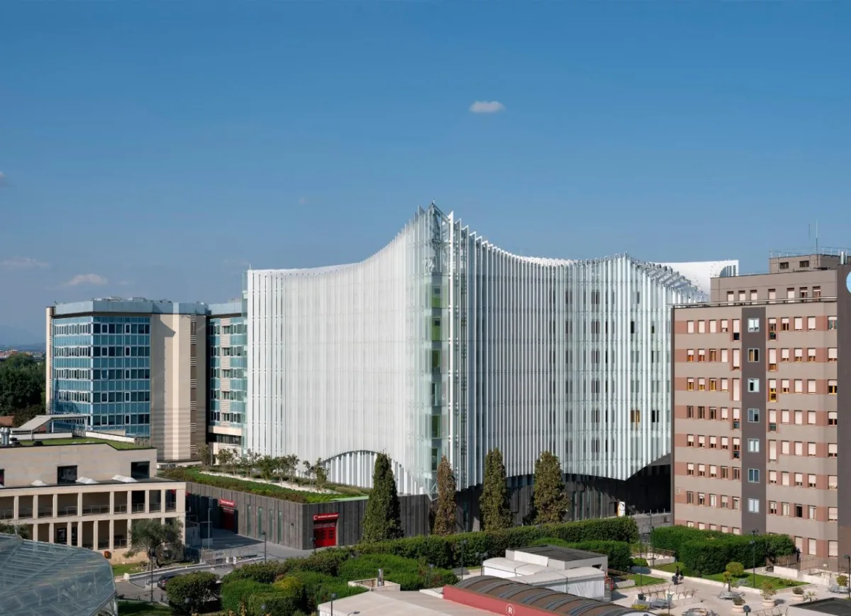 BIM建筑|会吸霾的医院：米兰圣拉斐尔医院新外科和急救中心 / MCA建筑事务所