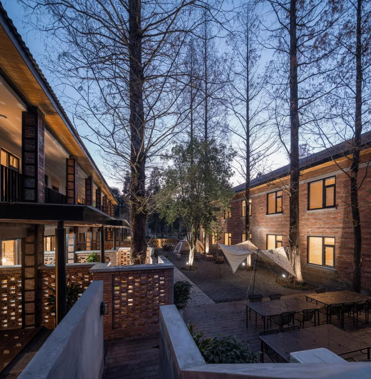 BIM建筑|龙游溪口镇乡村未来社区圃舍·溪口共享民宿 / 上海严旸建筑设计工作室