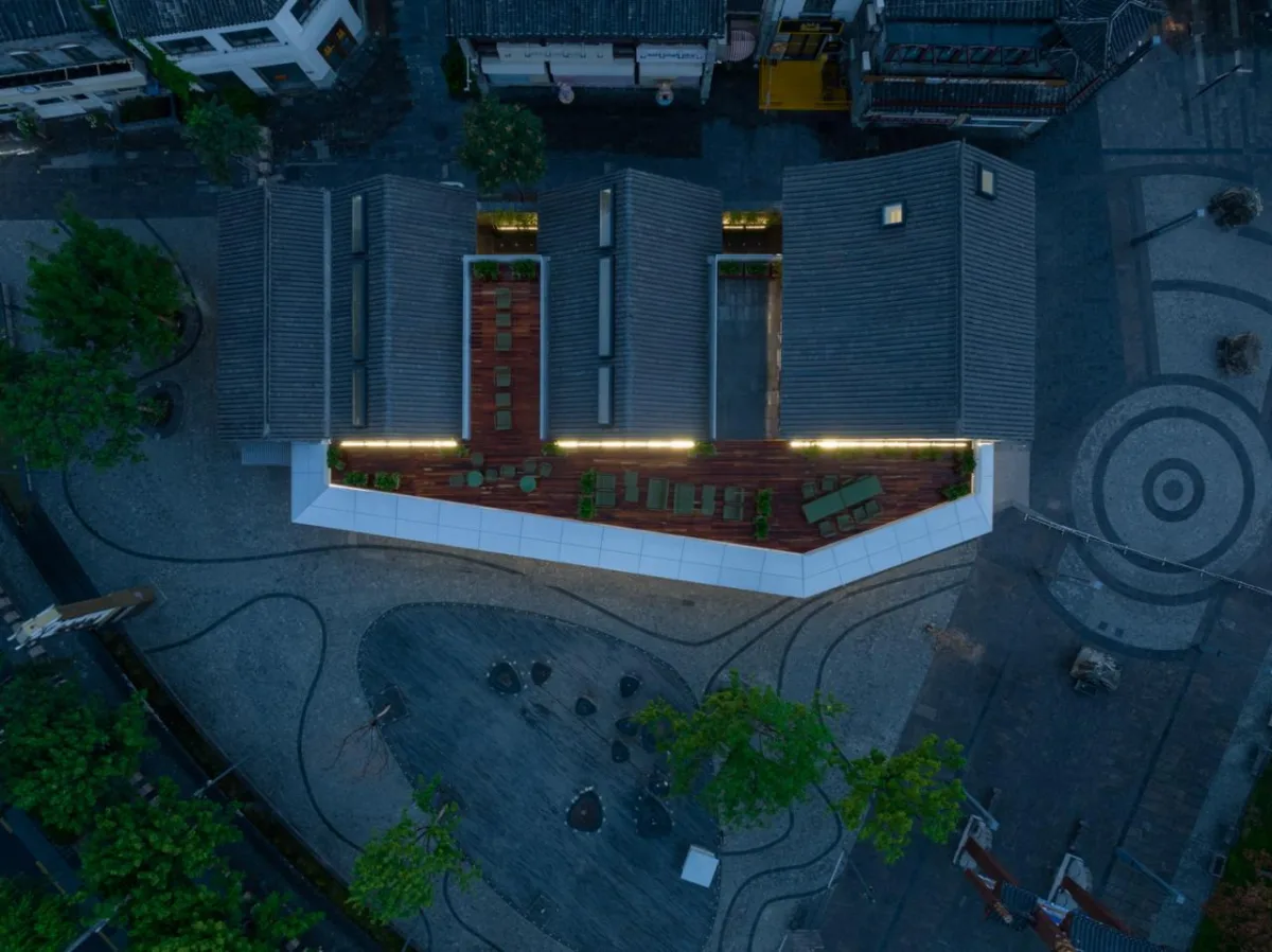 BIM建筑|融新于旧，与时并进：济南蔚来中心 / LUKSTUDIO芝作室