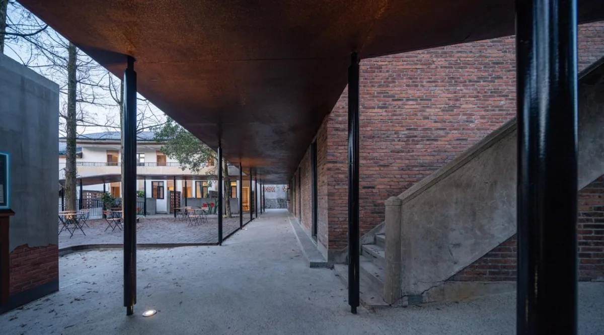 BIM建筑|龙游溪口镇乡村未来社区圃舍·溪口共享民宿 / 上海严旸建筑设计工作室