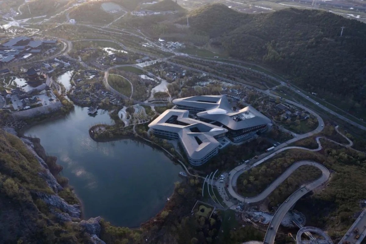 BIM建筑|南京丽笙酒店 / 上海创盟国际建筑设计