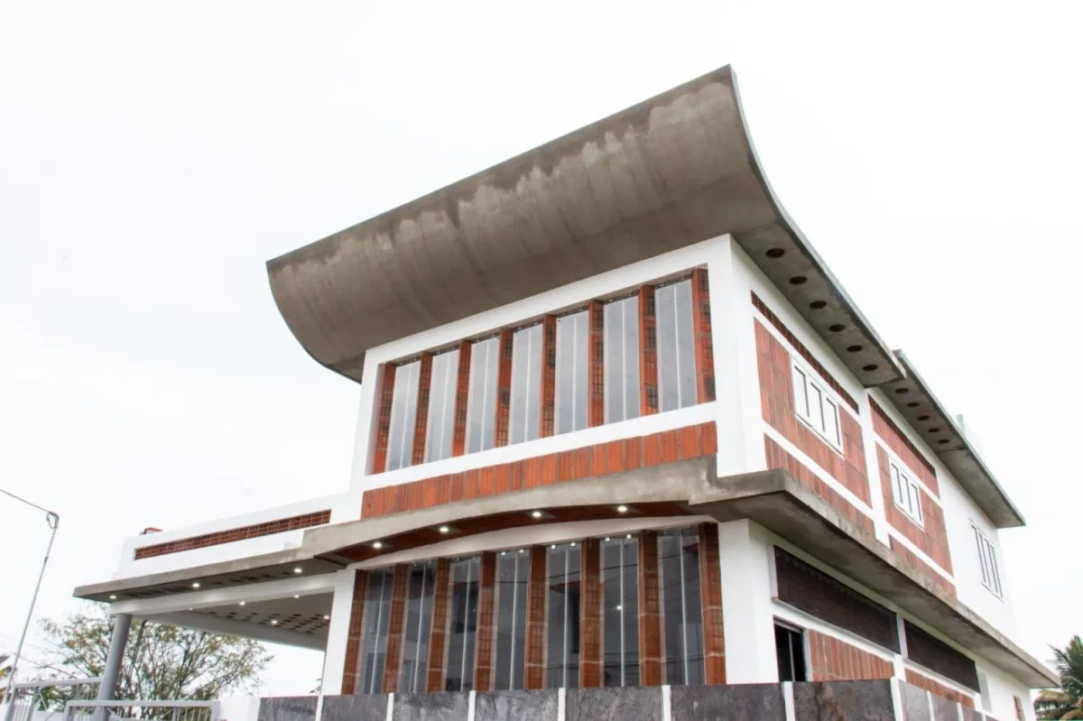 BIM建筑|印度 Coimbatore 修行中心 / Masonry of Architects