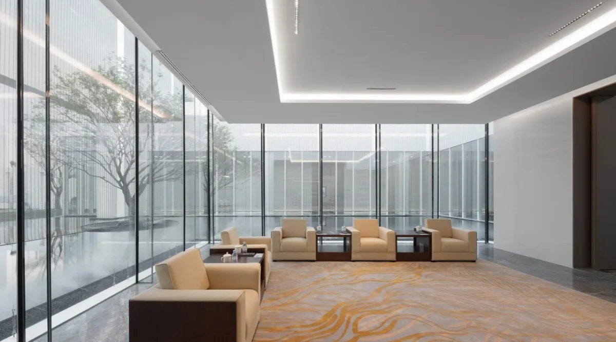 BIM建筑|江南印·造园六章——“两湖”创新区规划展示馆 / 简和建筑