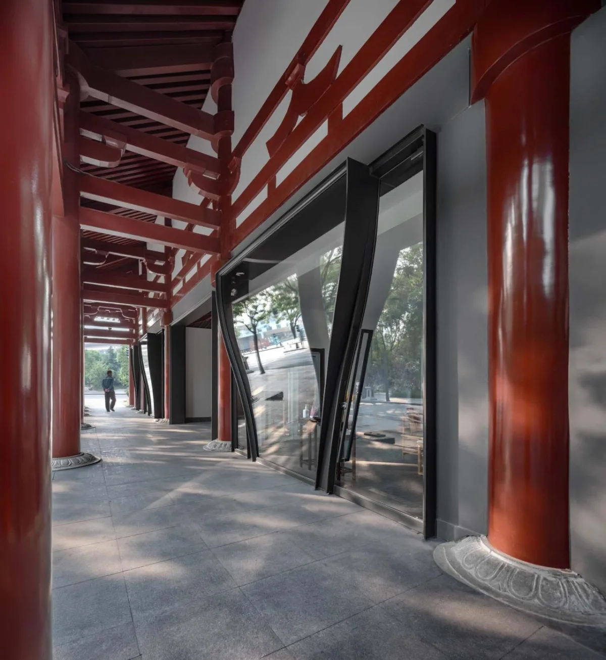 BIM建筑|曲江旅游观光轻轨站点改造提升 / 上海秉仁建筑师事务所