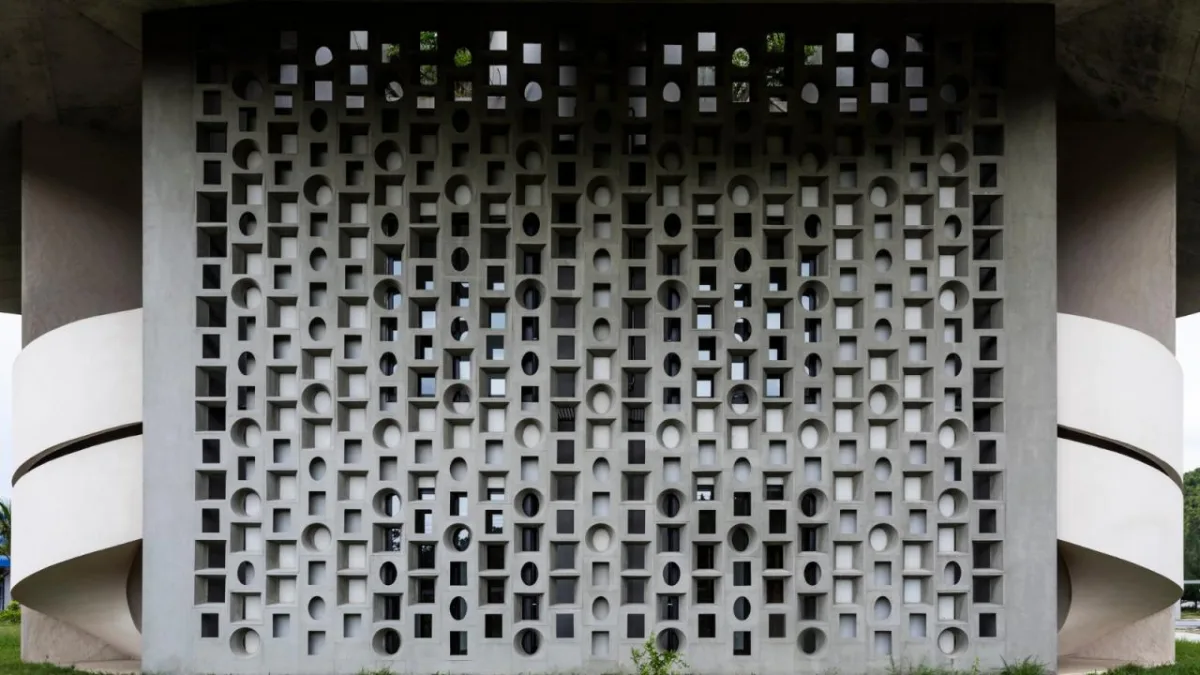 BIM建筑|‘帽子’屋，万花筒办公室与住宅 / Inrestudio，Kosuke Nishijima
