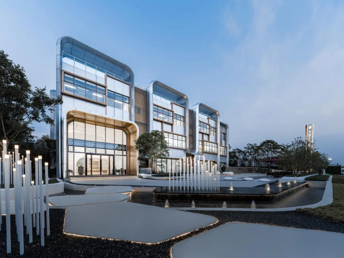 BIM建筑|飞行梦想的建筑乌托邦：广州城投·空港1号幼儿园 / PTA上海柏涛·广州事业部