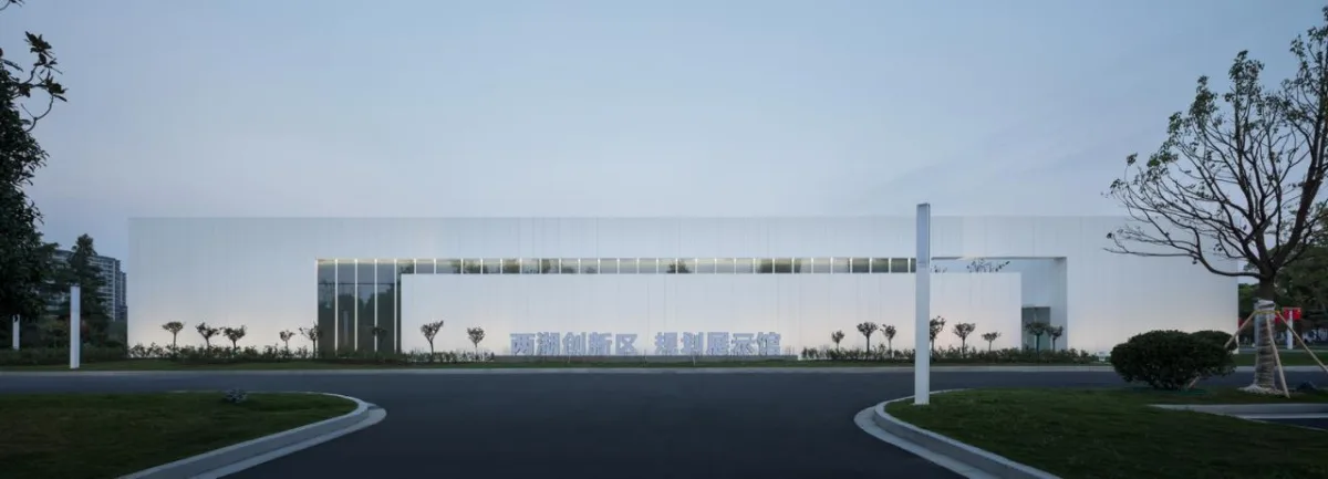 BIM建筑|江南印·造园六章——“两湖”创新区规划展示馆 / 简和建筑