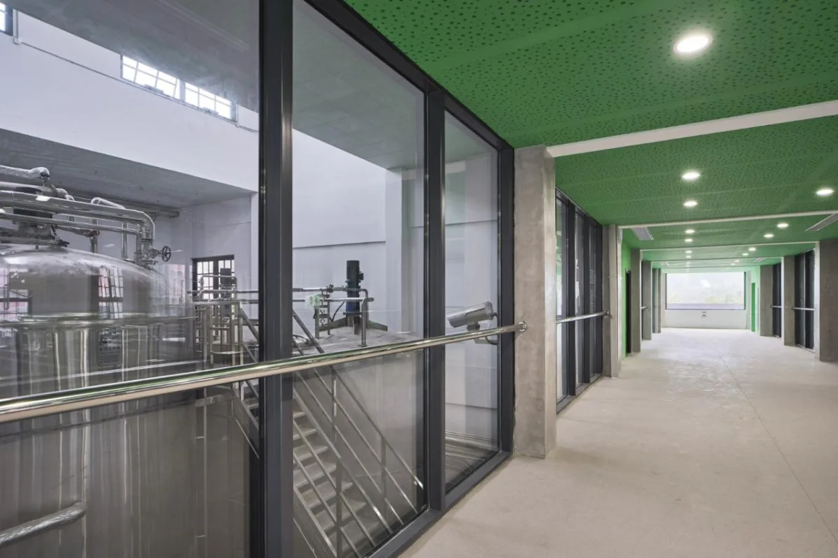 BIM建筑|永春侨新红粬醋观光工厂 / 渤岳建筑设计