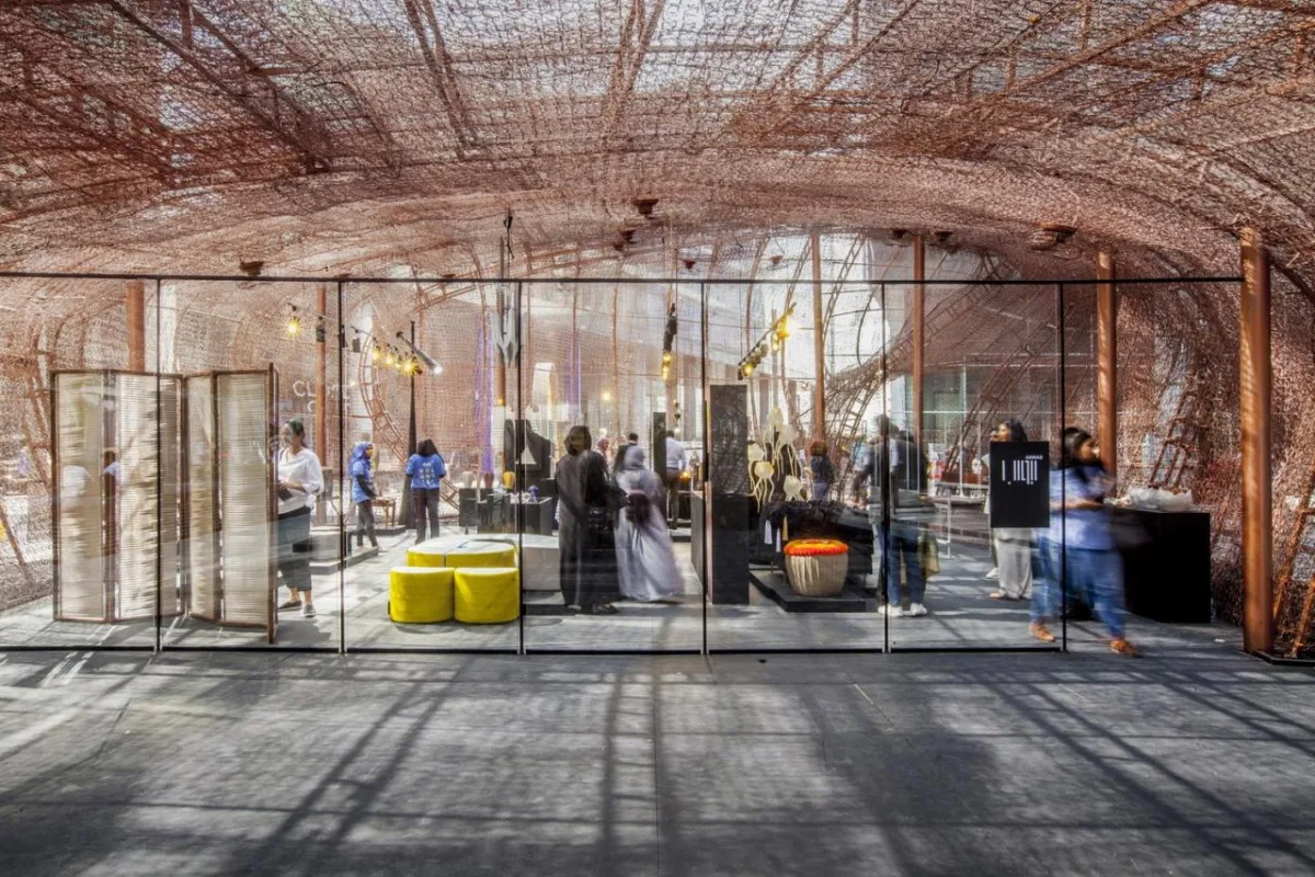BIM建筑|Abwab 2017：从可回收床垫弹簧到奢华展馆 / Fahed + Architects