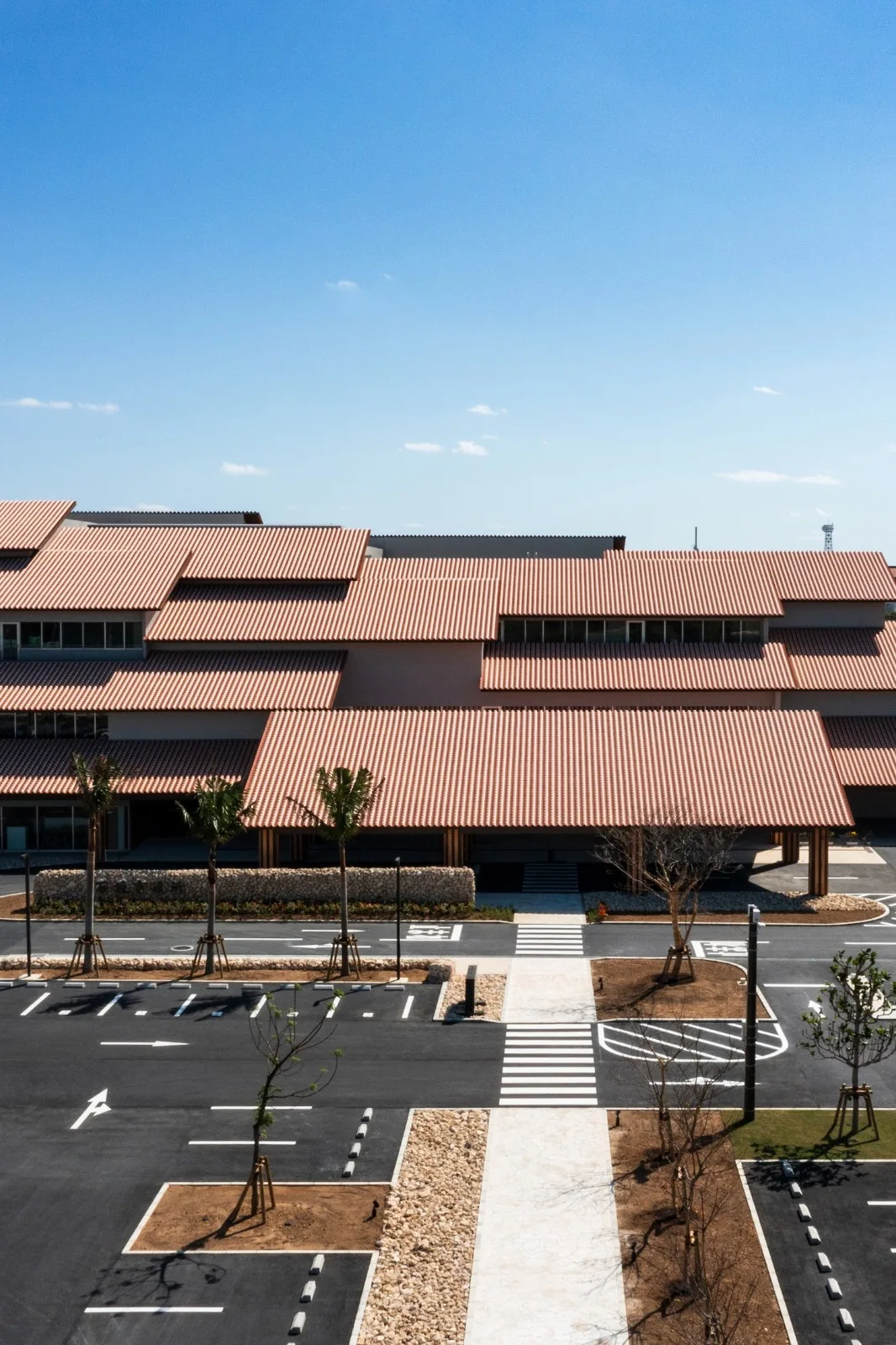 BIM建筑|石垣市政府大楼 / 隈研吾建筑都市设计事务所
