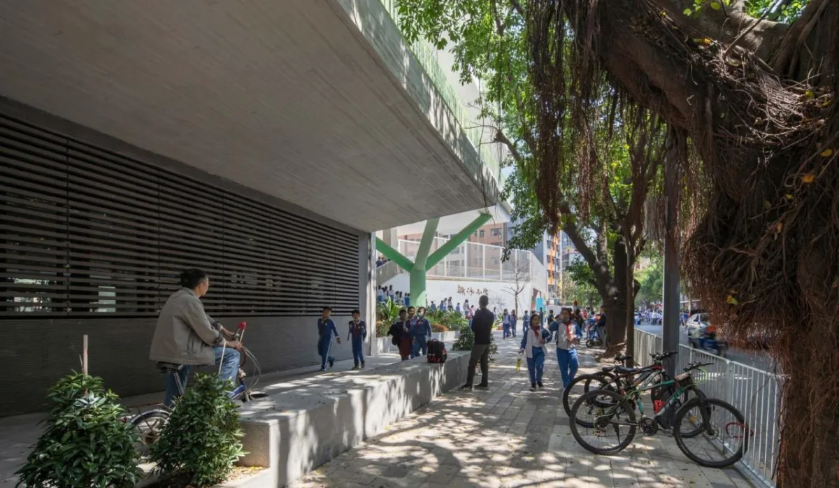 BIM建筑|深圳福田新沙小学 / 一十一建筑