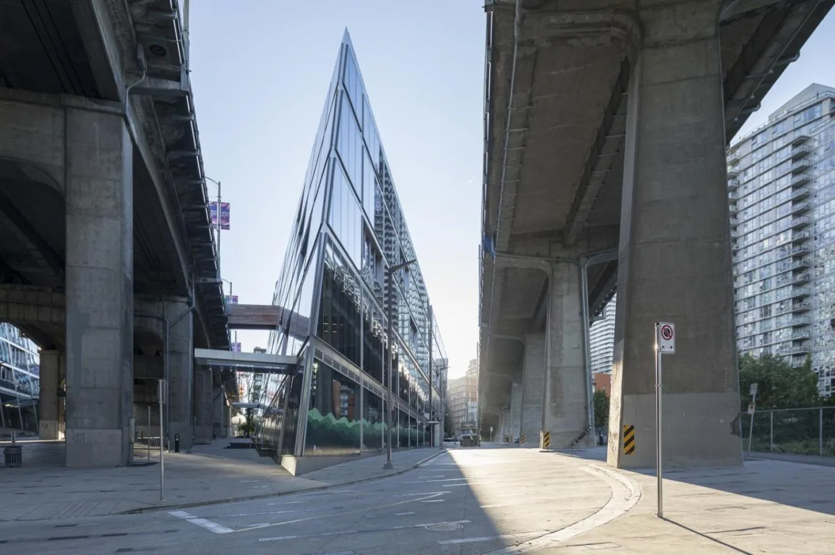 BIM建筑|BIG 两个新作：温哥华之家和泰勒斯大楼，重力和失重摩天楼