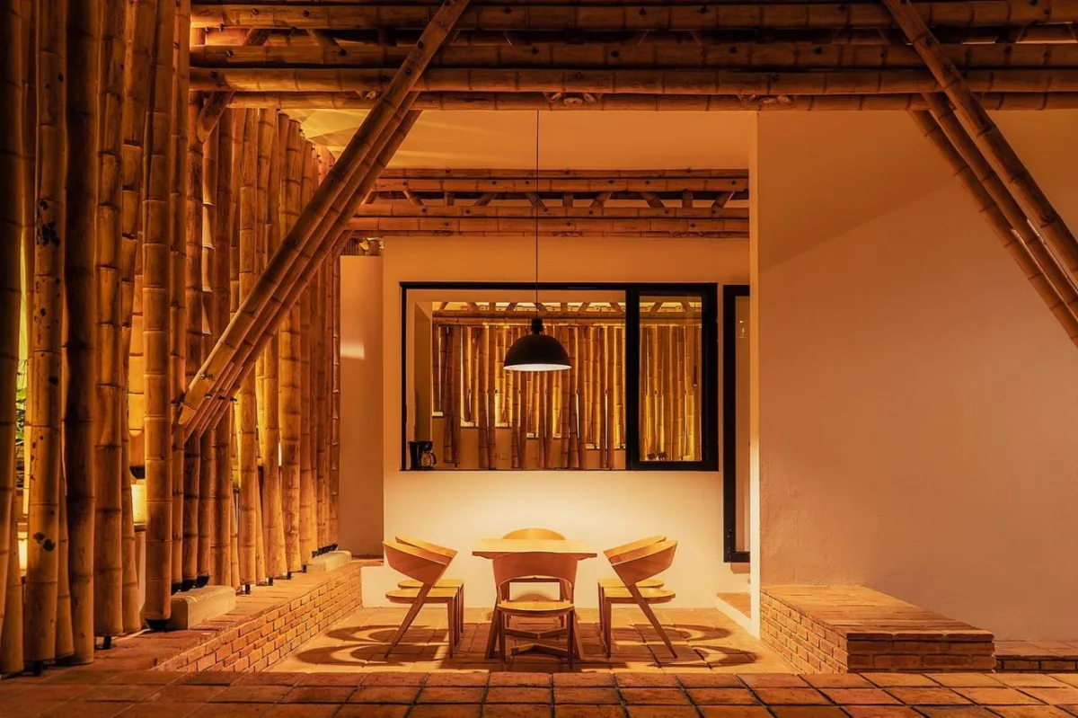 BIM建筑|竹林‘环绕’，Milguaduas 住宅 / ritmo arquitectos