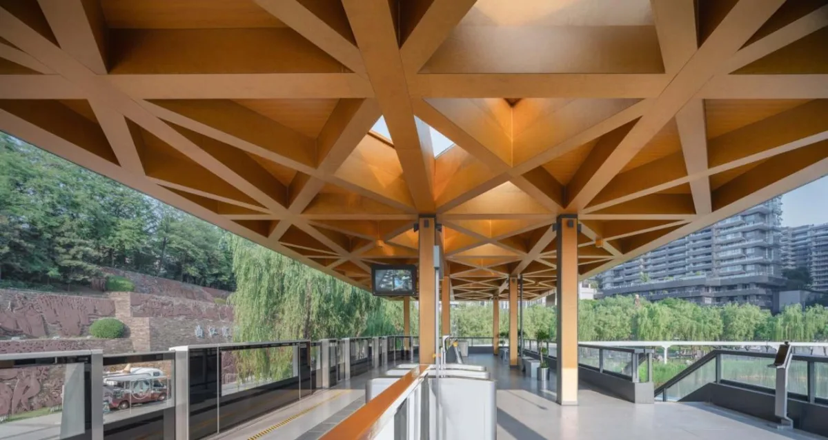 BIM建筑|曲江旅游观光轻轨站点改造提升 / 上海秉仁建筑师事务所