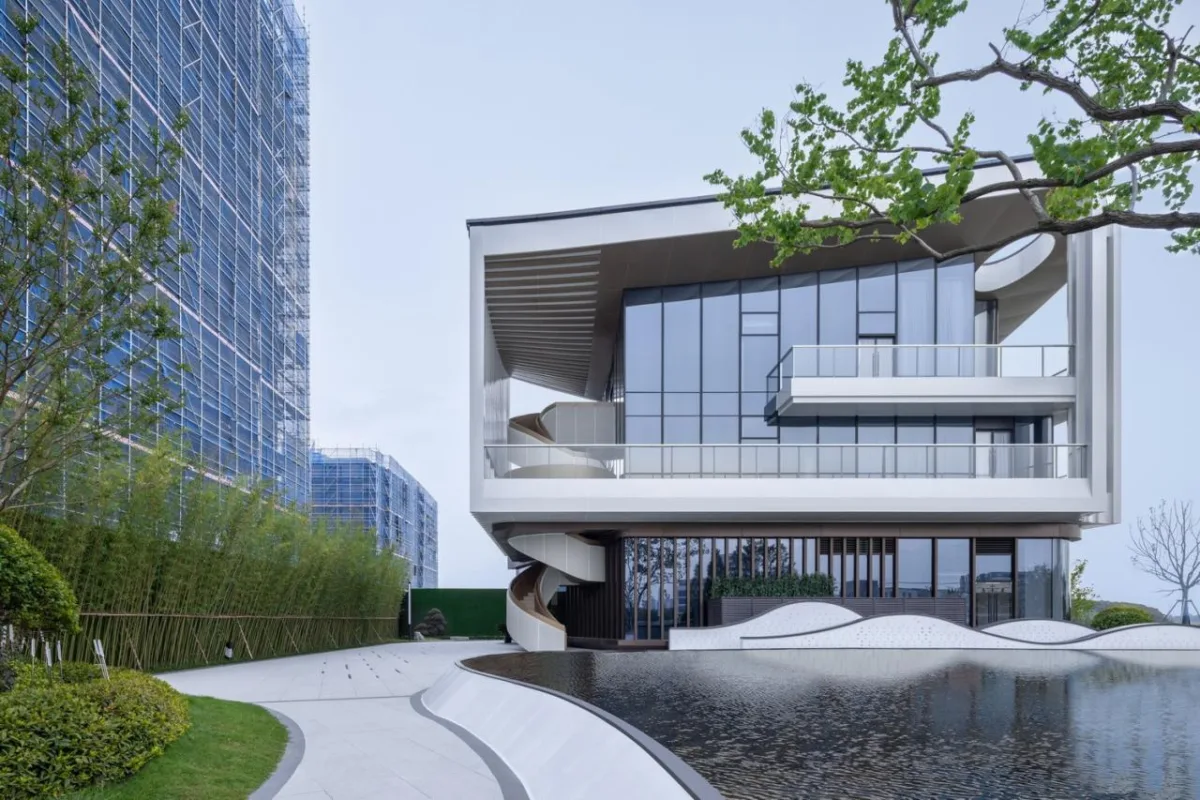 BIM建筑|长三角科大亨芯研究院：在长三角“原点”打造江南水乡式特色产业园 / 三益建筑