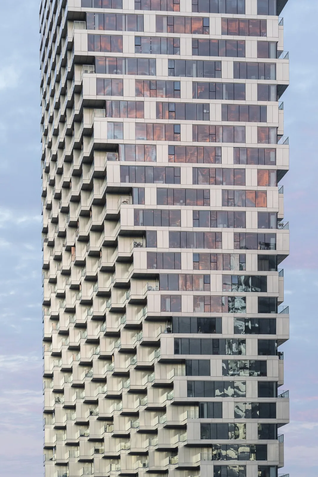 BIM建筑|BIG 两个新作：温哥华之家和泰勒斯大楼，重力和失重摩天楼