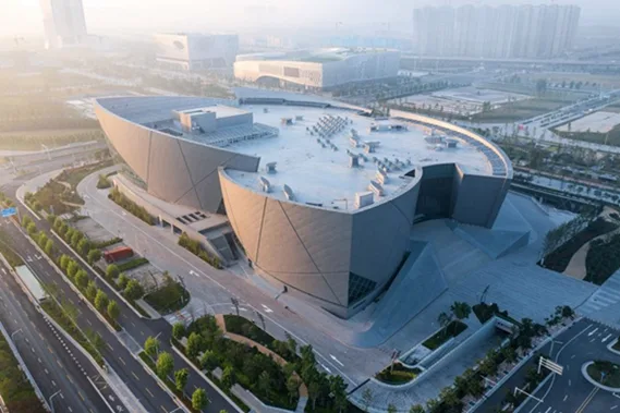 BIM建筑|帆状造型的郑州大剧院建成