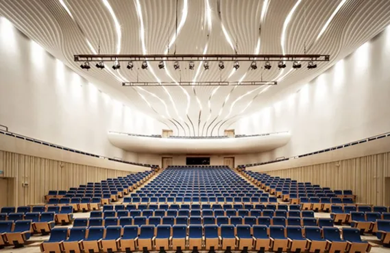 BIM建筑|帆状造型的郑州大剧院建成
