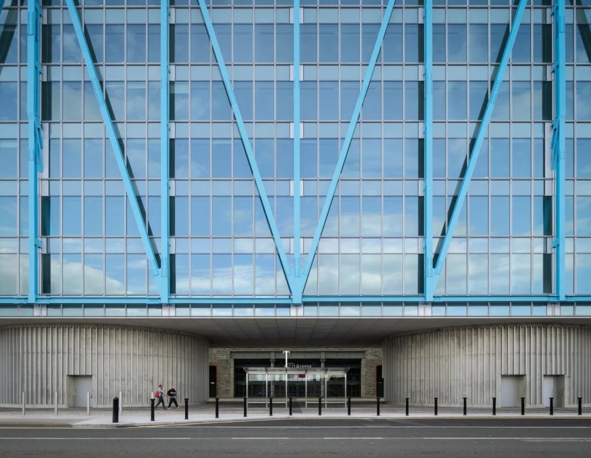 BIM建筑|蓝色‘骨头’，EXO 办公大楼 / Shay Cleary Architects