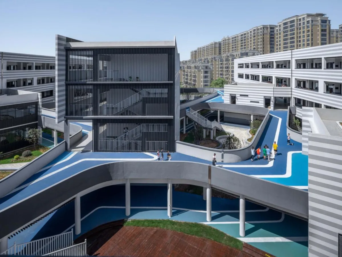 BIM建筑|衢州新华第二学校 / 零壹城市建筑事务所