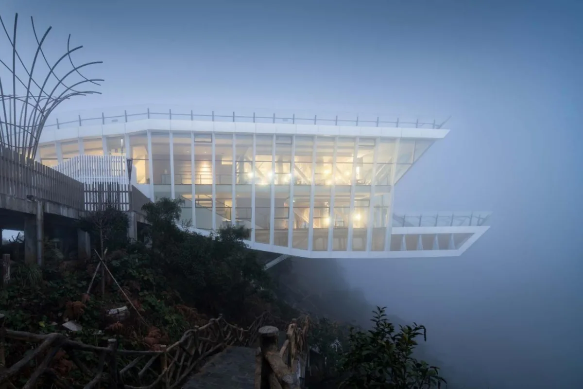 BIM建筑|云海天舟 / 南大建筑钟华颖工作室
