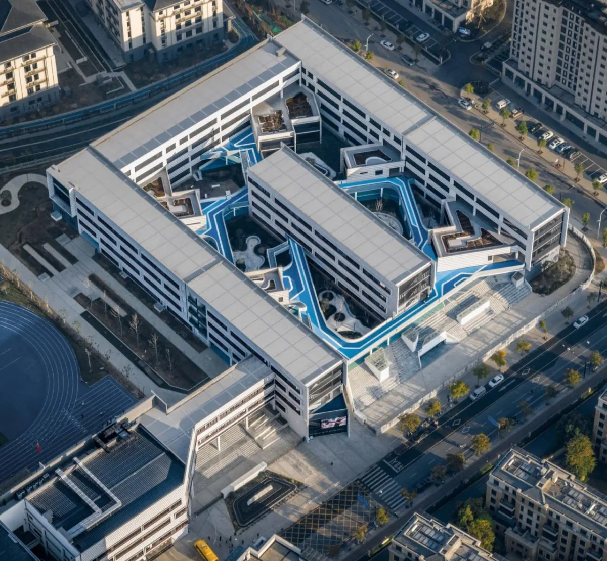 BIM建筑|衢州新华第二学校 / 零壹城市建筑事务所