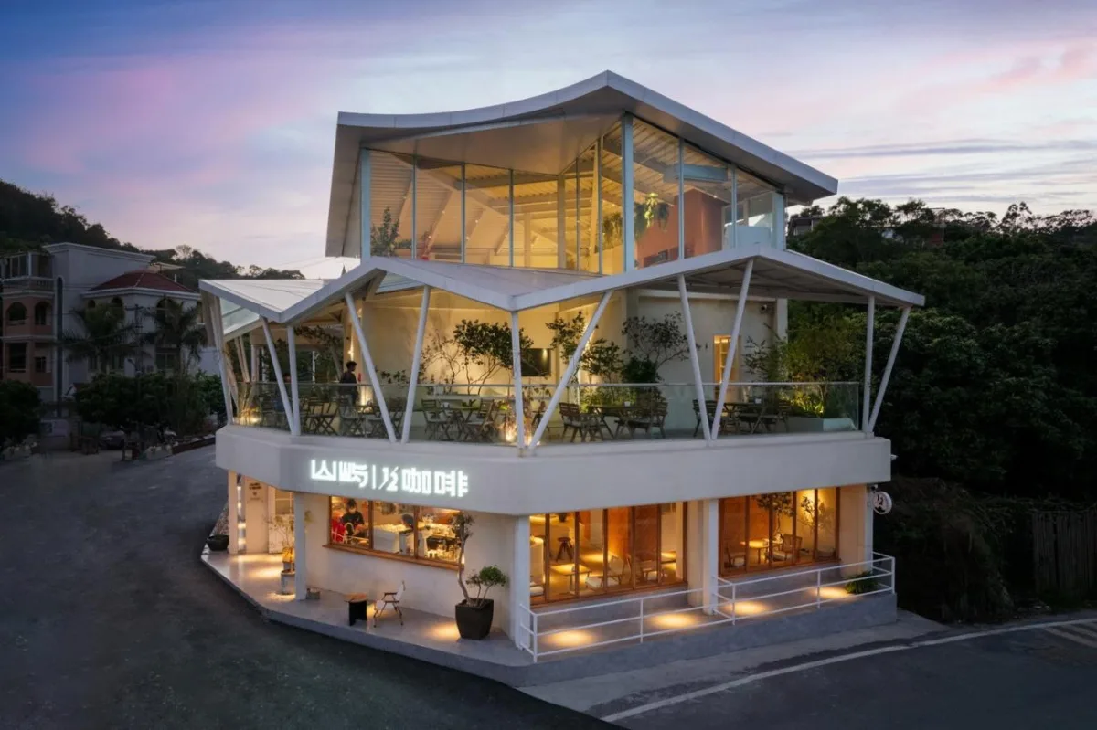 BIM建筑|山屿二分之一咖啡馆（东坪山改造）/ 厦门大学建筑设计研究院有限公司（AUAD）