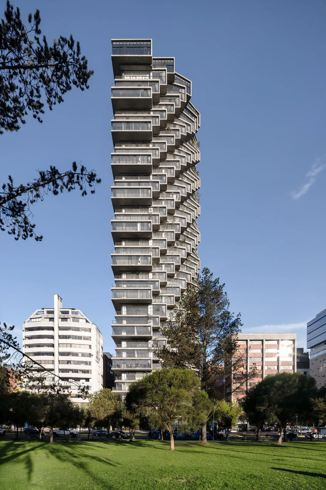 BIM建筑|IQON 大楼 / BIG